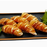 Aburi Salmon Sushi (4 Pcs)