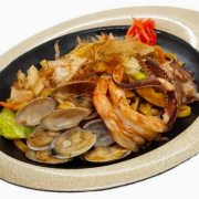 Seafood Yaki Udon